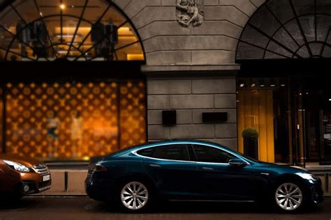 tesla bankruptcy probability 2022.